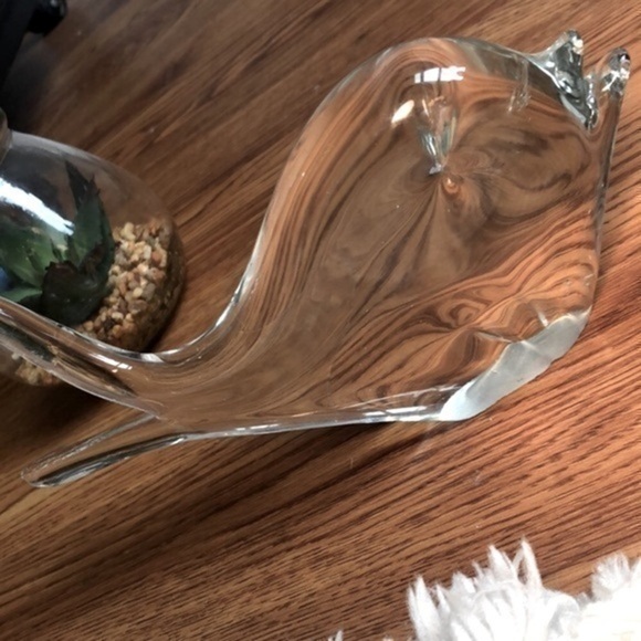 GLASS WHALE FISH | Beautiful Solid Glass Whale Fish Paperweight. - Picture 1 of 6